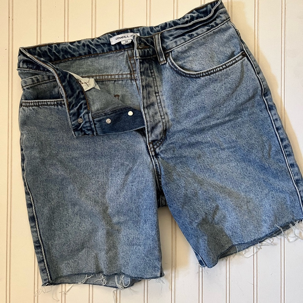 Women’s O’Neill Brand Denim Shorts - mig thigh